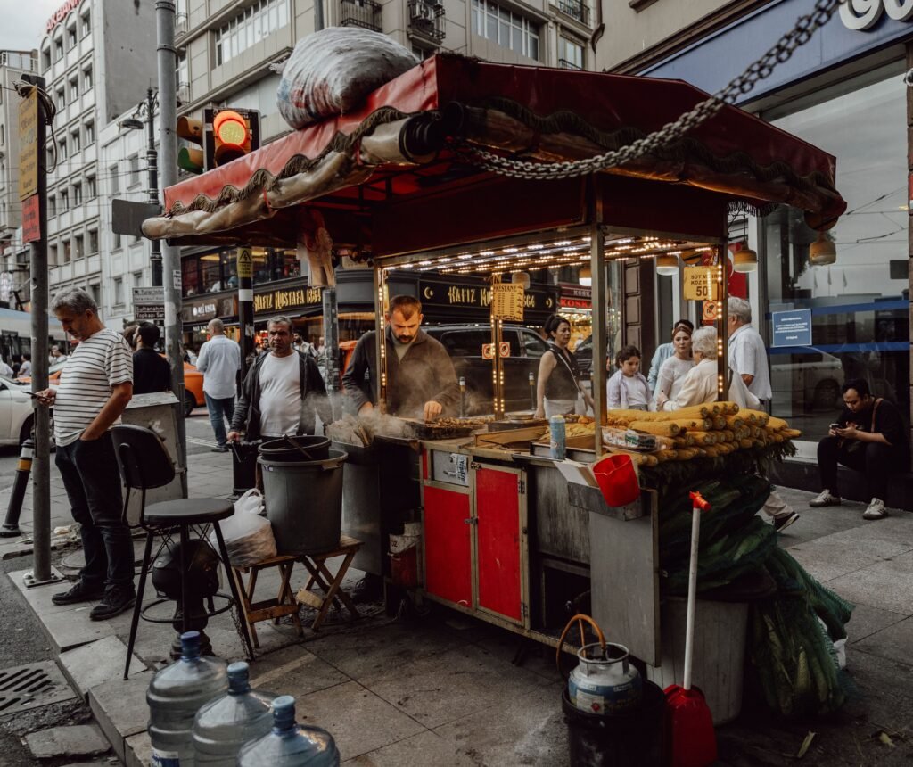 STREET FOOD
